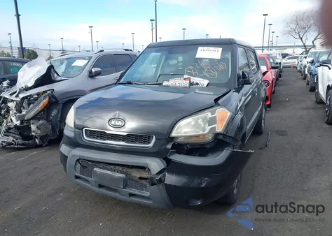 2010 Kia Soul + z USA, uszkodzony, nr VIN KNDJT2A20A7181200